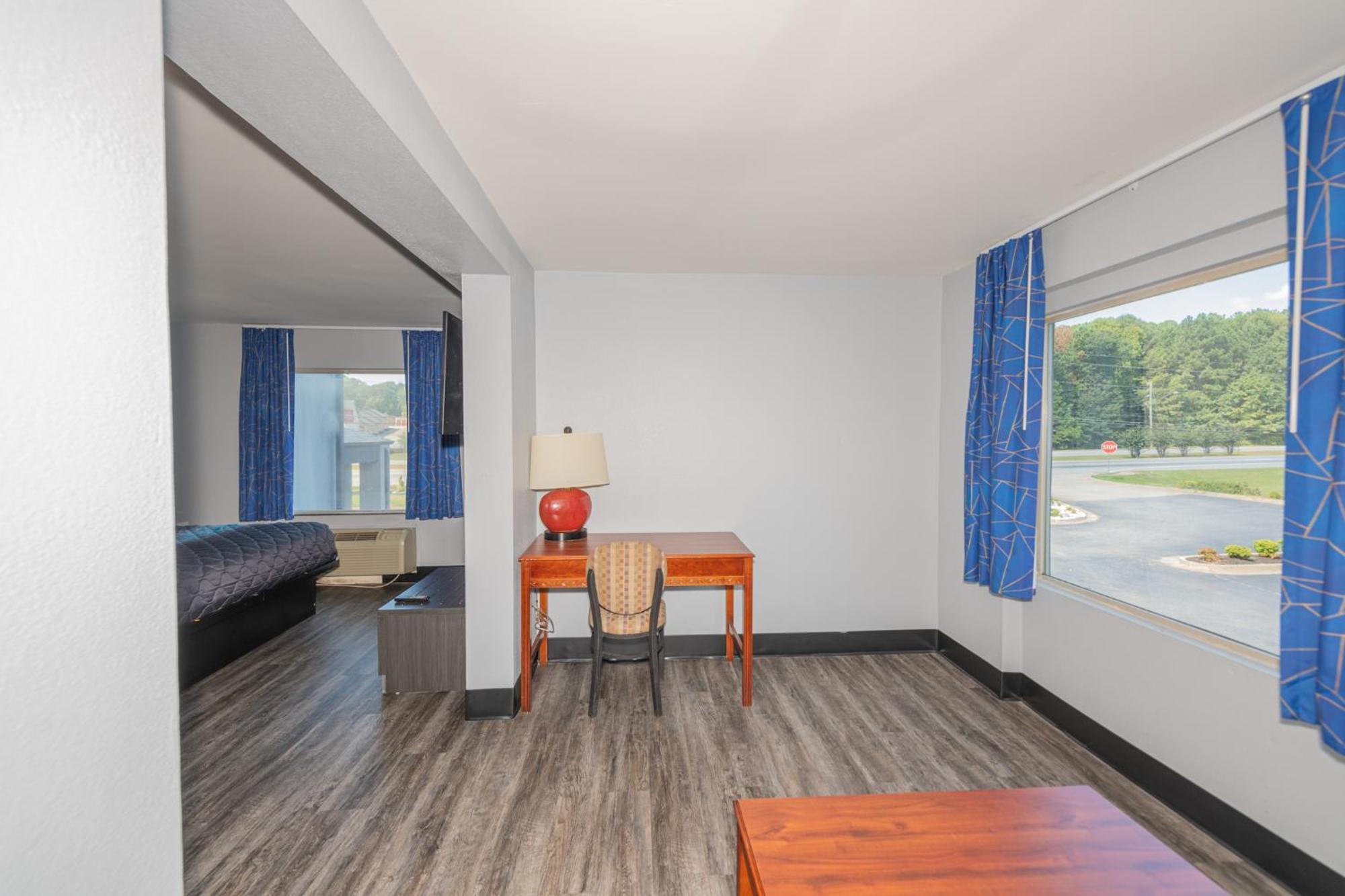 Jamestown Inn & Suites Riverdale Exteriér fotografie